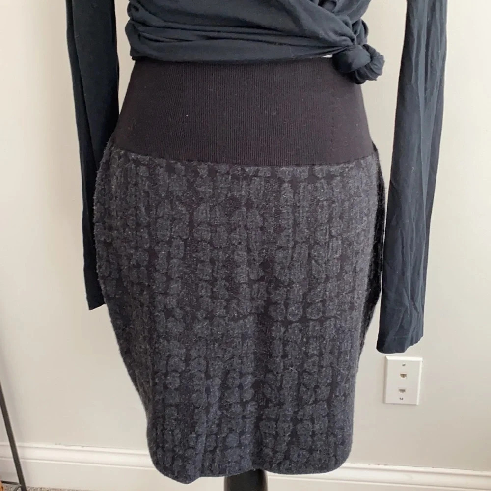•Eileen Fisher• Awesome Wool Knit Skirt - Picture 2 of 4
